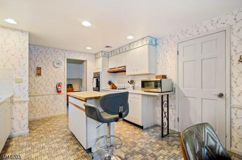 2 Chestnut St, Stanhope, NJ 07874 photo 7