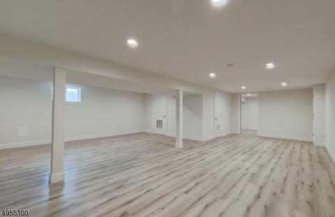 40 Jerome Pl, Wayne, NJ 07470 photo 18