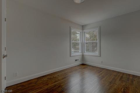 40 Jerome Pl, Wayne, NJ 07470 photo 15