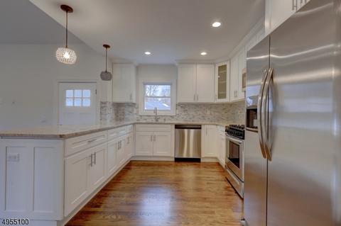 40 Jerome Pl, Wayne, NJ 07470 photo 8