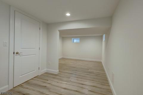 40 Jerome Pl, Wayne, NJ 07470 photo 20