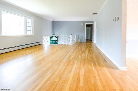 33 Glen Rd, Wayne, NJ 07470 photo 4