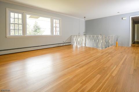 33 Glen Rd, Wayne, NJ 07470 photo 3