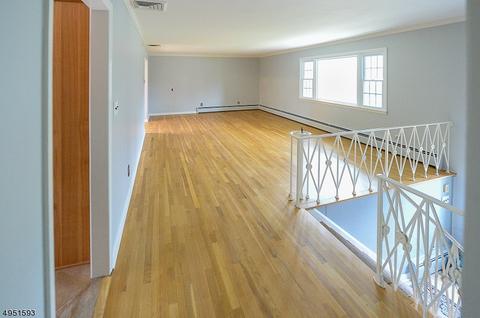 33 Glen Rd, Wayne, NJ 07470 photo 5