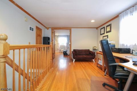 1 Beverly Ln, Waldwick, NJ 07463 photo 12