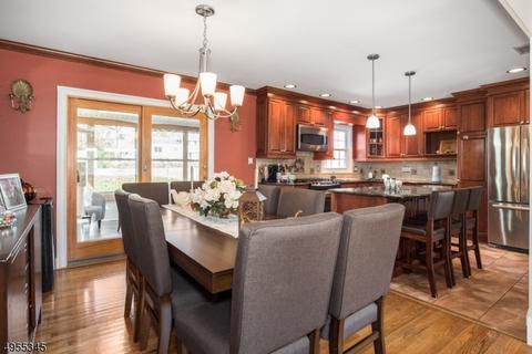 73 Baldwin Ter, Wayne, NJ 07470 photo 16