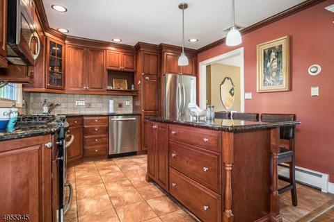 73 Baldwin Ter, Wayne, NJ 07470 photo 11