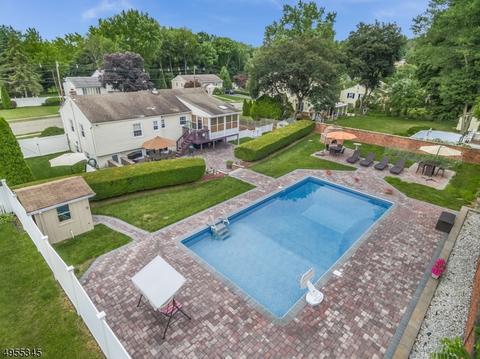 73 Baldwin Ter, Wayne, NJ 07470 photo 3