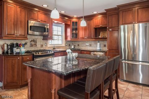 73 Baldwin Ter, Wayne, NJ 07470 photo 12