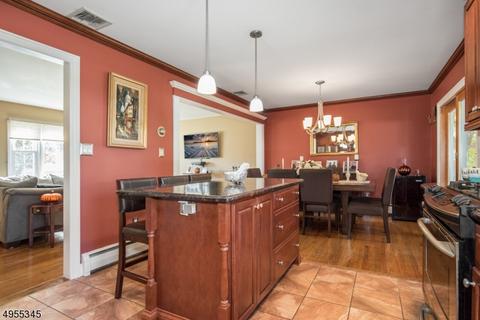 73 Baldwin Ter, Wayne, NJ 07470 photo 13