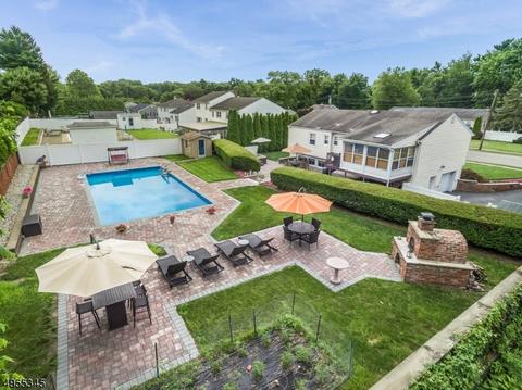 73 Baldwin Ter, Wayne, NJ 07470 photo 2