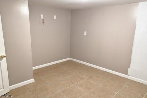 192 Fairfield Rd, Wayne, NJ 07470 photo 8