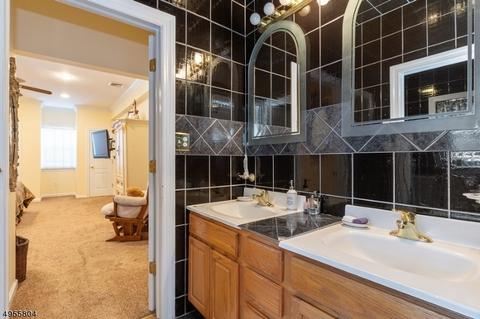 166 Walnut St, Nutley, NJ 07110 photo 16