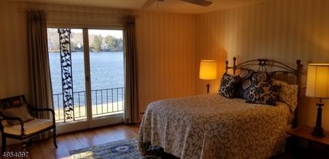 228 Pines Lake Dr E, Wayne, NJ 07470 photo 10