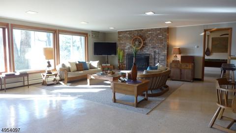 228 Pines Lake Dr E, Wayne, NJ 07470 photo 14