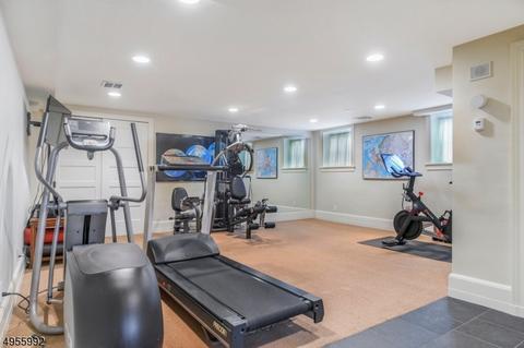 231 Upper Mtn, Montclair, NJ 07043 photo 23