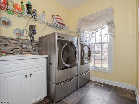 20 Apple Ln, Wayne, NJ 07470 photo 13