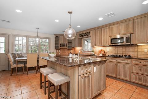 39 Blackburn Pl, Summit, NJ 07901 photo 6