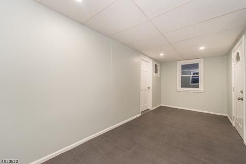 13 Ransome Pl, Plainfield, NJ 07063 photo 5