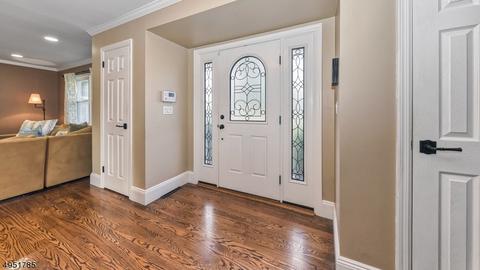 4 Hoover Pl, Wayne, NJ 07470 photo 4