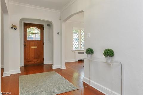 4 Lorraine Rd, Summit, NJ 07901 photo 3