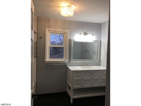31 Anderson Dr, Wayne, NJ 07470 photo 6