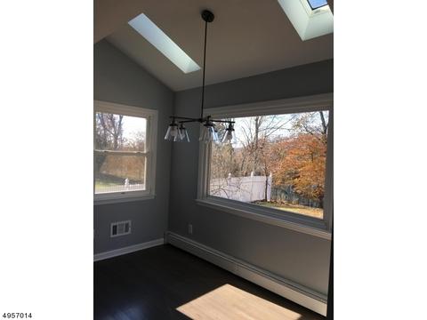 31 Anderson Dr, Wayne, NJ 07470 photo 4