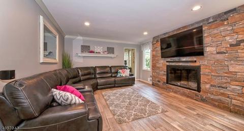 15 Welsh Ct, Wayne, NJ 07470 photo 5