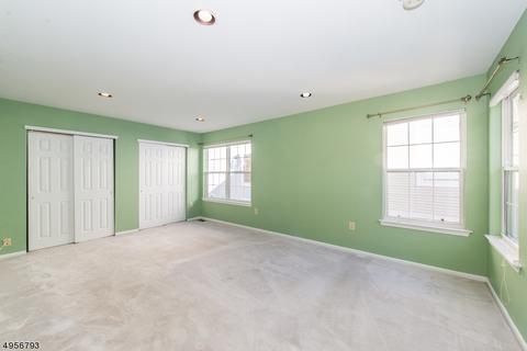 31 Harrier Ct, Wayne, NJ 07470 photo 18