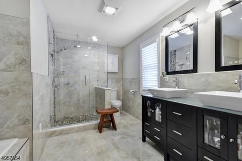 224 Alps Rd, Wayne, NJ 07470 photo 14