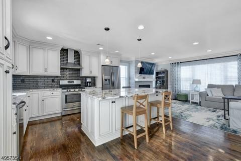 224 Alps Rd, Wayne, NJ 07470 photo 3