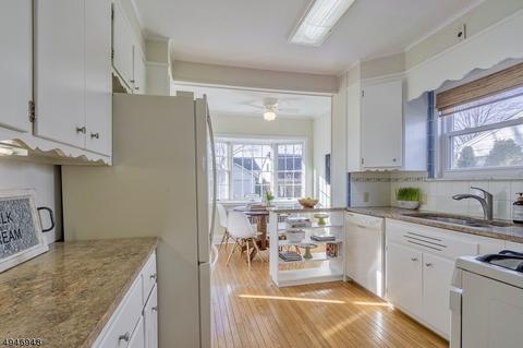39 Parkview Dr, Millburn, NJ 07041 photo 13