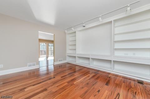157 E Mendham Rd, Mendham, NJ 07945 photo 11