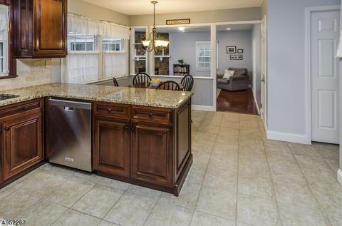 10 Hackberry Pl, Flemington, NJ 08822 photo 5
