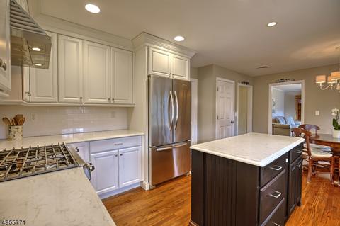 37 Phoenix Dr, Mendham, NJ 07945 photo 11