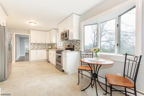 45 Tammy Ter, Wayne, NJ 07470 photo 2