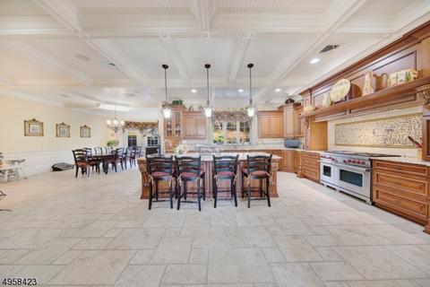 50 E Saddle River Rd, Saddle River, NJ 07458 photo 6