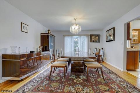 6 Dudley Ct, Wayne, NJ 07470 photo 8