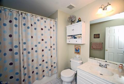 9 Paddock Ln, Flemington, NJ 08822 photo 17
