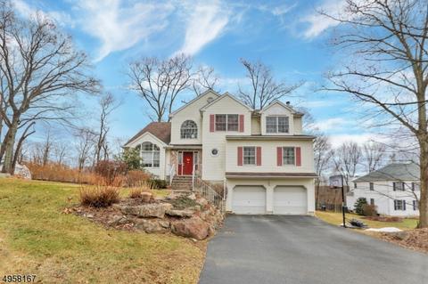 18 Parkview Rd, Randolph, NJ 07869 photo 1