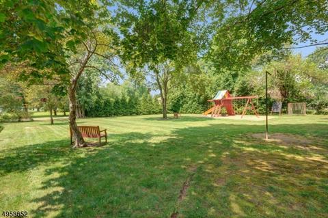 28 Walnut Dr, Montville Twp., NJ 07058 photo 18