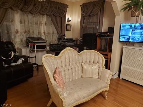 180 Scheerer Ave, Newark, NJ 07112 photo 14