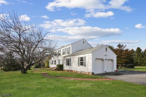 17 Devore Rd, Flemington, NJ 08822 photo 3