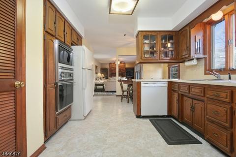 17 Devore Rd, Flemington, NJ 08822 photo 11