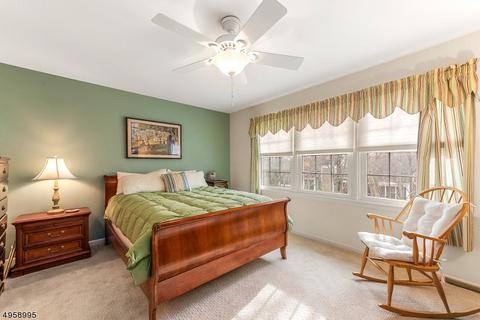 1 Exeter Rd, Bedminster, NJ 07921 photo 11