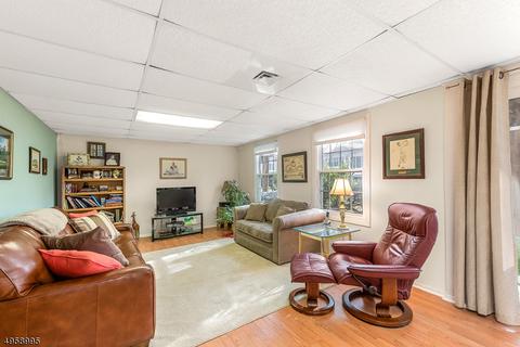1 Exeter Rd, Bedminster, NJ 07921 photo 10