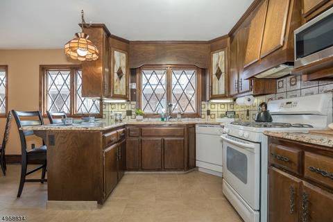 1205 Alps Rd, Wayne, NJ 07470 photo 7