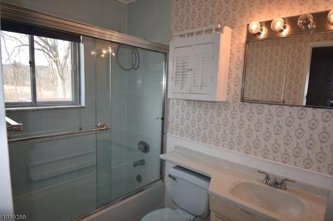 31 Mitchell Rd, Hackettstown, NJ 07840 photo 6