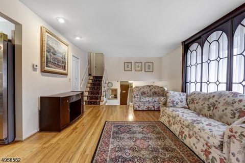 63 Pitt Rd, Springfield, NJ 07081 photo 3