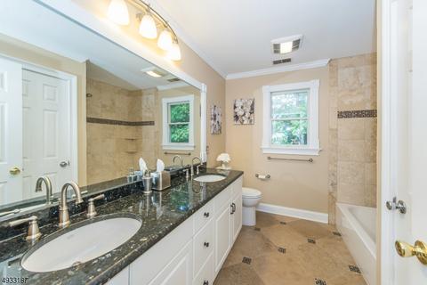 7 Little Pl, Wayne, NJ 07470 photo 19